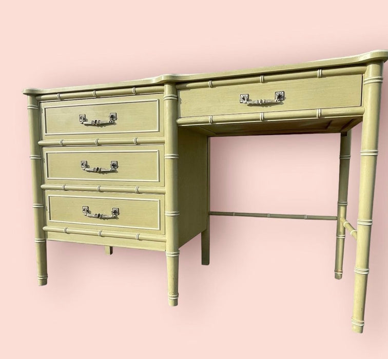 Henry Link Desk - #02B01