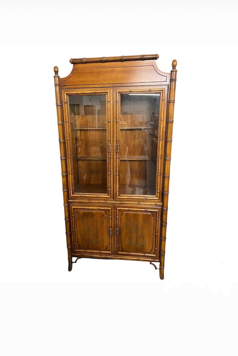 Dixie China Cabinet #04A12